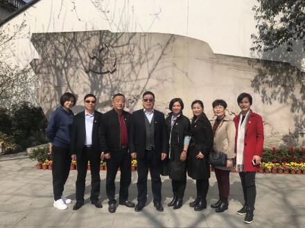 沈塘灣經(jīng)合社黨總支、建華集團(tuán)黨委黨員開(kāi)展春訓(xùn)冬訓(xùn)活動(dòng)