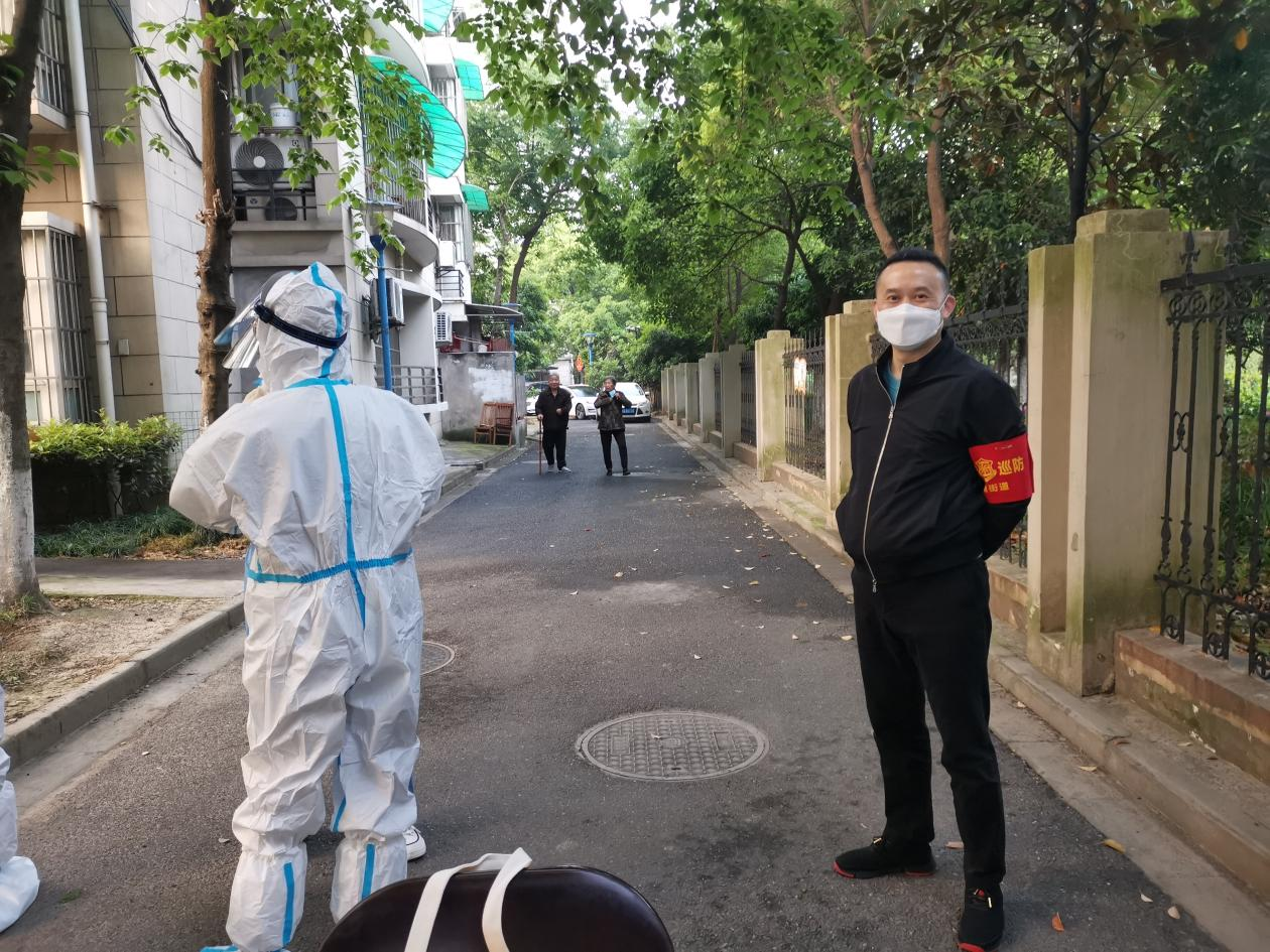 浙江建華集團(tuán)黨員、員工積極協(xié)助參加核酸檢測工作