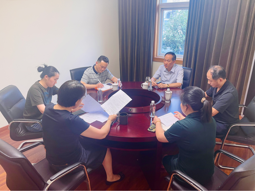 把脈市場動(dòng)態(tài)，明確未來發(fā)展方向——董事長一行赴建華進(jìn)出口貿(mào)易有限公司調(diào)研