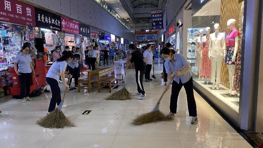 強(qiáng)降雨來襲！—— 錢江商城全力做好排水防汛工作